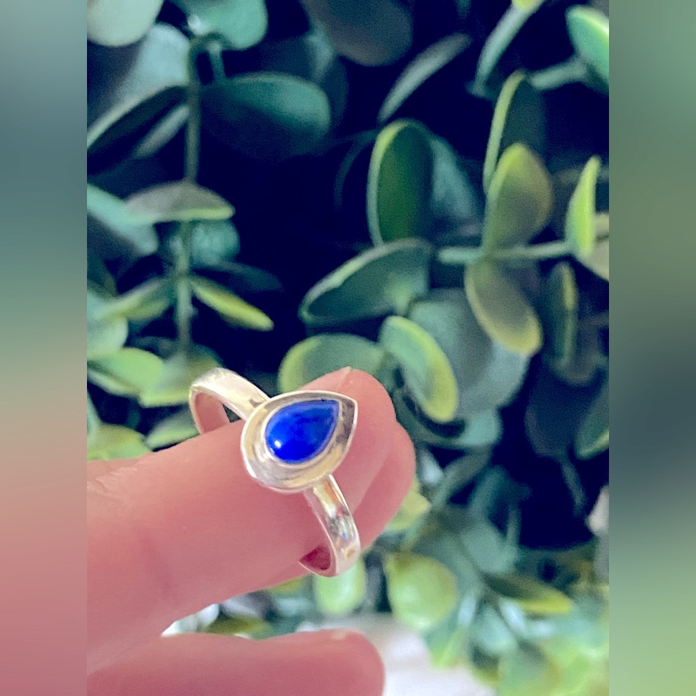 Sunstone imports Native American Style Blue Lapis Lazuli sterling Silver ring